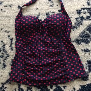 Retro looking tankini top